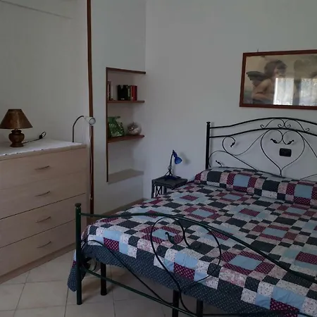 Casetta Sandra בית נופש *
